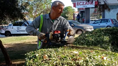 
KENT YAŞAMININ ARKA PLANINDAKİ BÜYÜK EMEK