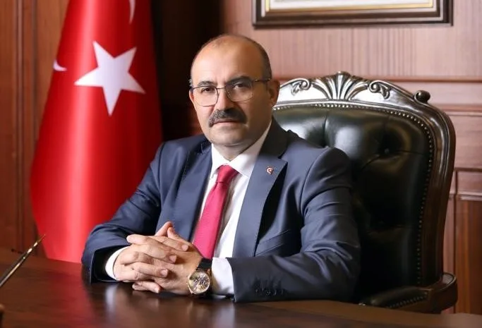 Aziz Milletimizin bağımsızlık iradesinin, millî egemenlik anlayışının ve muasır
medeniyet idealinin
