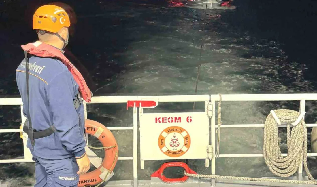 1915 Çanakkale Köprüsü önlerinde içinde 2 kişi bulunan tekne sürüklenmeye