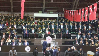 Türkiye Cumhuriyetinin kuruluşunun 103’üncü Yıl Dönümü törenlerle kutlandı. Dün öğle