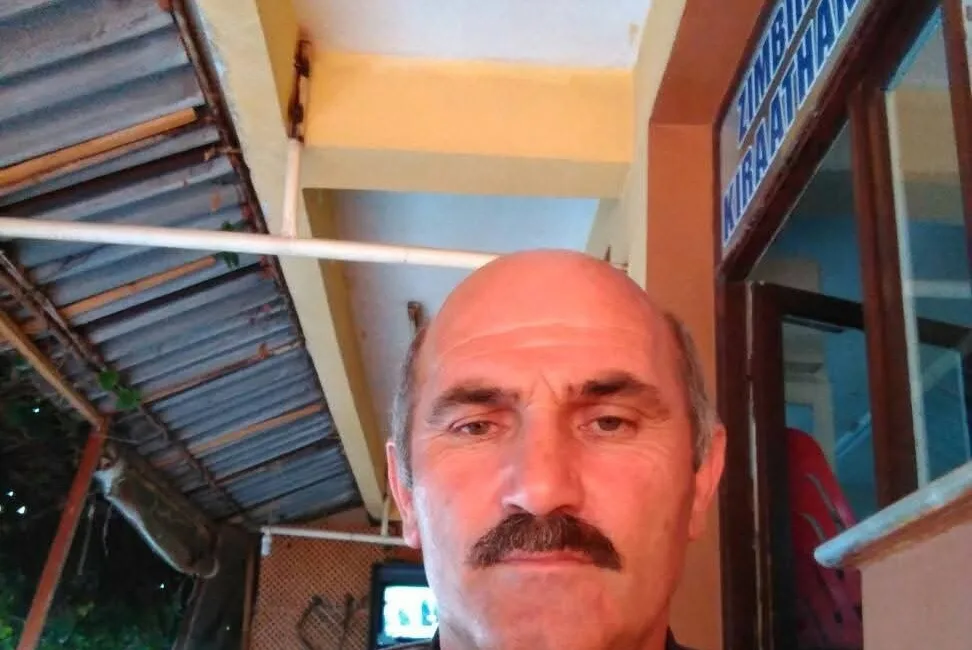 Çanakkale’nin Gelibolu ilçesinde bir kadının eşinin banyodan çıkmadığı ve yanıt