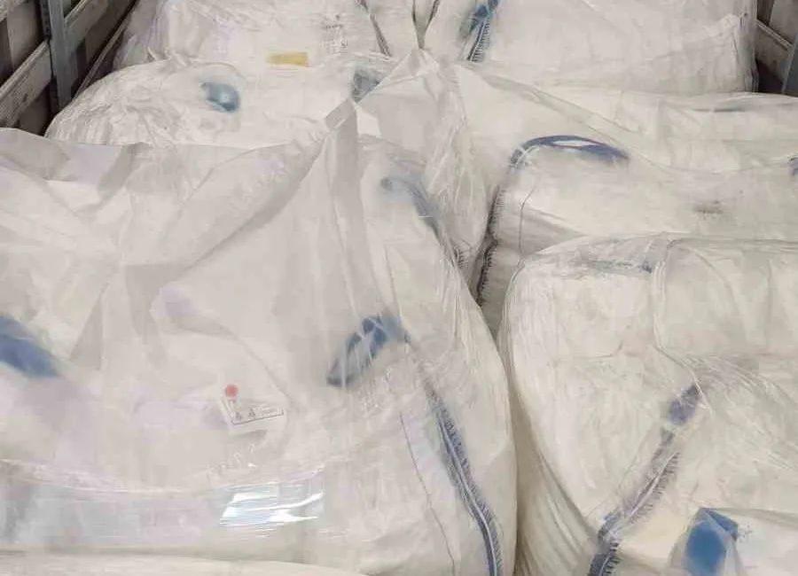 Sakarya’da kaçakçılara yönelik düzenlenen operasyonda, Kuzey Marmara Otoyolu Adapazarı gişelerinde