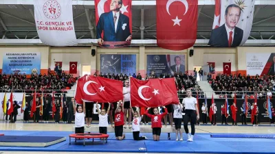 Bilecik’te Cumhuriyetimizin kuruluşunun 103’ünci yıl dönümü, İstasyon Spor Salonu’nda düzenlenen