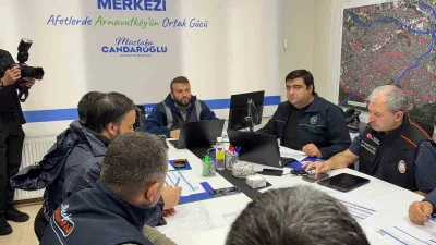 İstanbul’da etkili olan şiddetli sağanak yağış nedeniyle Arnavutköy Belediyesi, 300