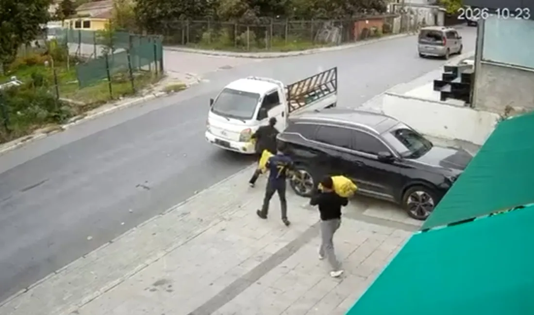 İstanbul Avcılar’da plakasız kamyonetle gelen 3 kişi, market önündeki 200