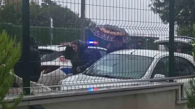 İstanbul Avcılar’da, okul önünde yaşanan trafik tartışmasında, okulda görevli mahalle