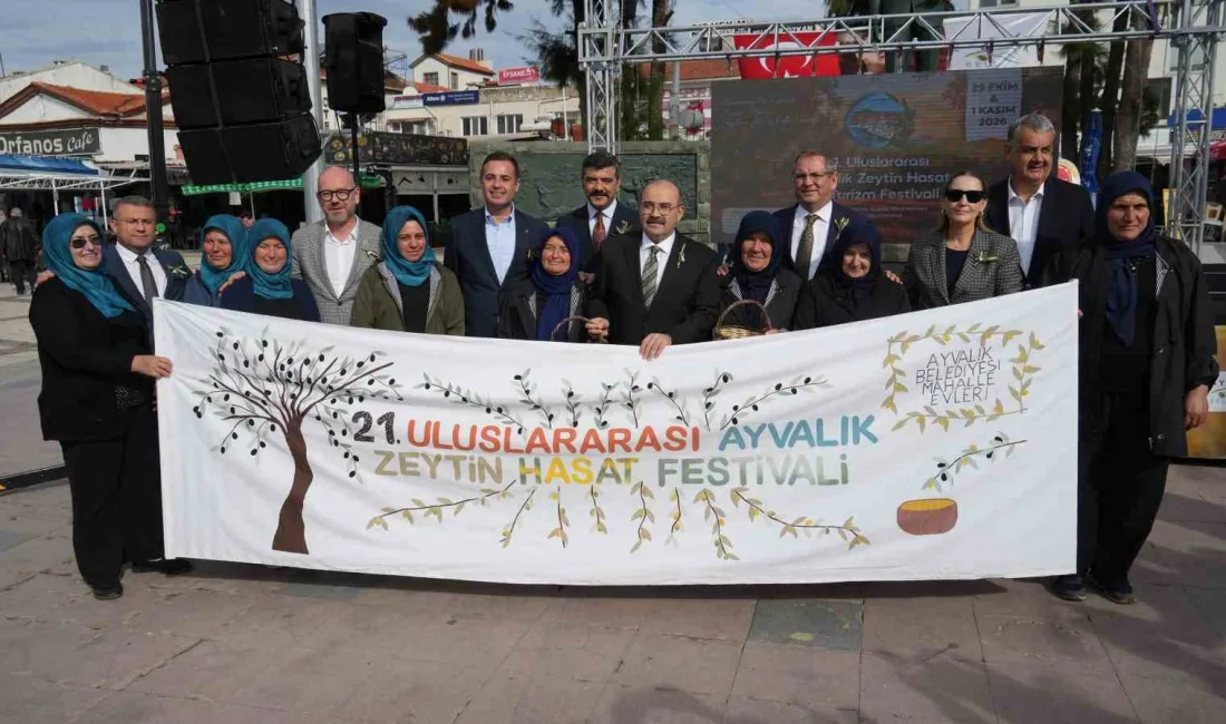 Balıkesir’in Ayvalık ilçesinde bu yıl 21’incisi düzenlenen Uluslararası Ayvalık Zeytin