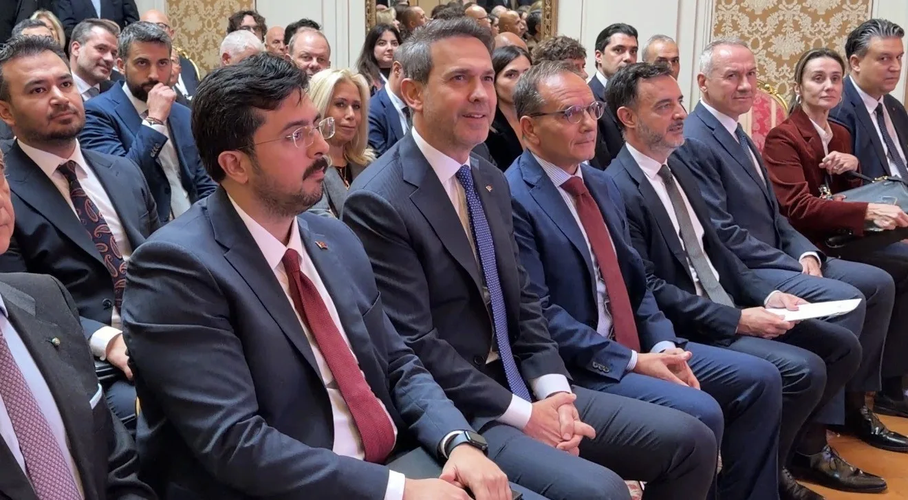 Enerji ve Tabii Kaynaklar Bakanı Alparslan Bayraktar, “Türkiye ve İtalya