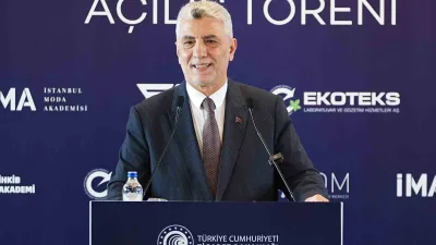 İnovasyon ve Teknoloji Merkezi’nin açılışında konuşan Ticaret Bakanı Ömer Bolat,