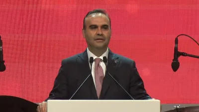 Dünya Döküm Kongresi Etkinliği’nde konuşan Sanayi ve Teknoloji Bakanı Mehmet