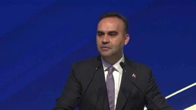 Sanayi ve Teknoloji Bakanı Mehmet Fatih Kacır, “Türkiye coğrafi konumuyla,