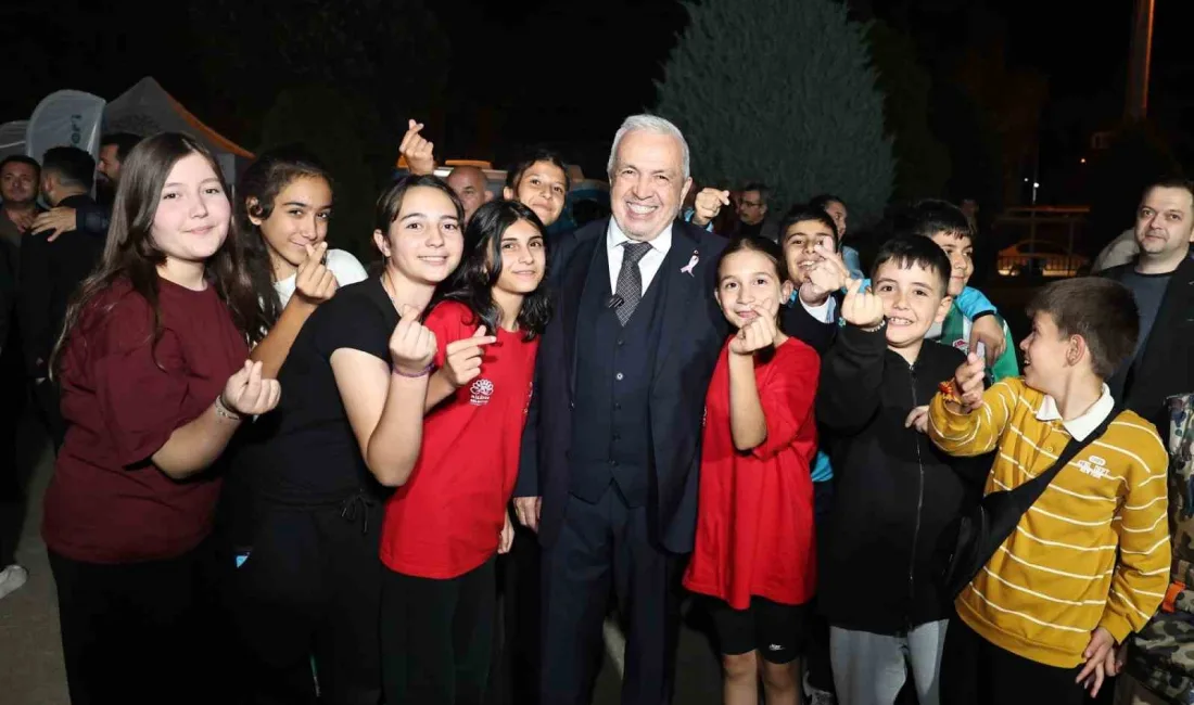 Nilüfer Belediye Başkanı Şadi Özdemir, “Şadi Başkan’la Akşam Çayı” buluşmaları