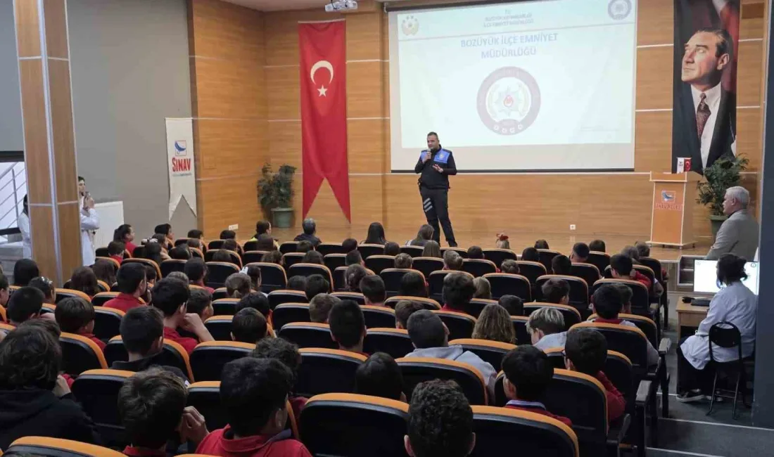 Bilecik’te 120 öğrenciye güvenli internet ve akran zorbalığı eğitimi verildi.