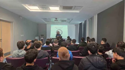 Bilecik’te 95 lise öğrencisine akran zorbalığı eğitimi verildi. Bilecik İl