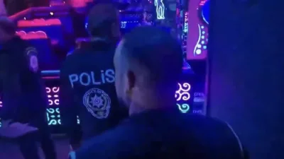 Bursa’da polis ekipleri tarafından 4 ilçede umuma açık iş yerlerine
