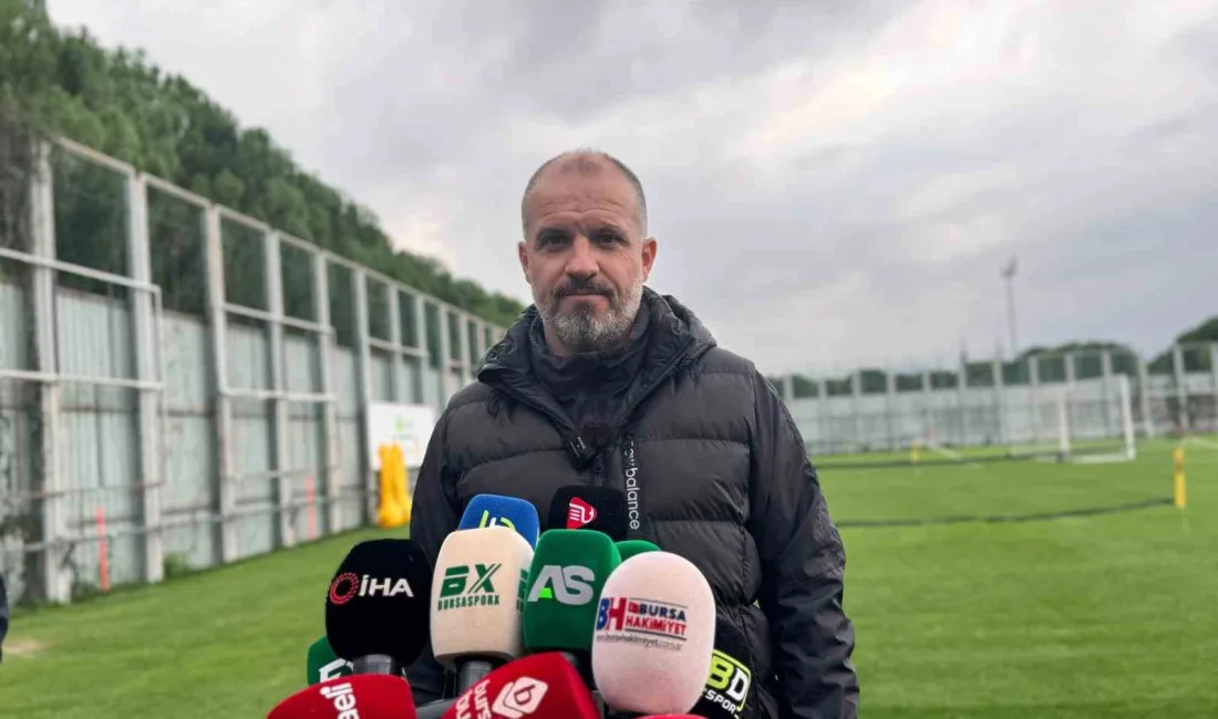 Bursaspor Teknik Direktörü Mustafa Er, Bandırmaspor maçı öncesi yaptığı açıklamada,