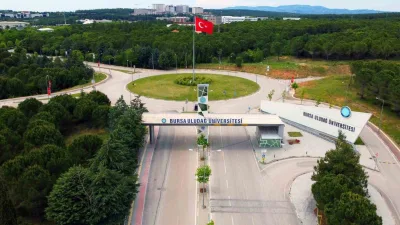 Bursa Uludağ Üniversitesinin (BUÜ) uluslararası alanda başarıya imza atan öğretim