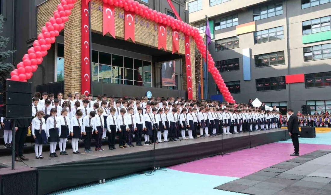 Şahinkaya Eğitim Kurumları, Türkiye Cumhuriyeti’nin 103. yılını kortej yürüyüşü, fener