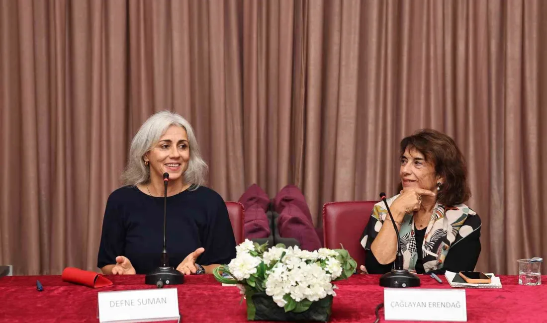 Nilüfer Belediyesi’nin düzenlediği Edebi Kazılar söyleşisinin konuğu Defne Suman oldu.
