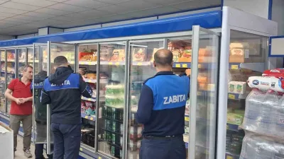 Dilovası’nda marketlere yönelik denetimlerde son kullanma tarihleri, hijyen şartları ve