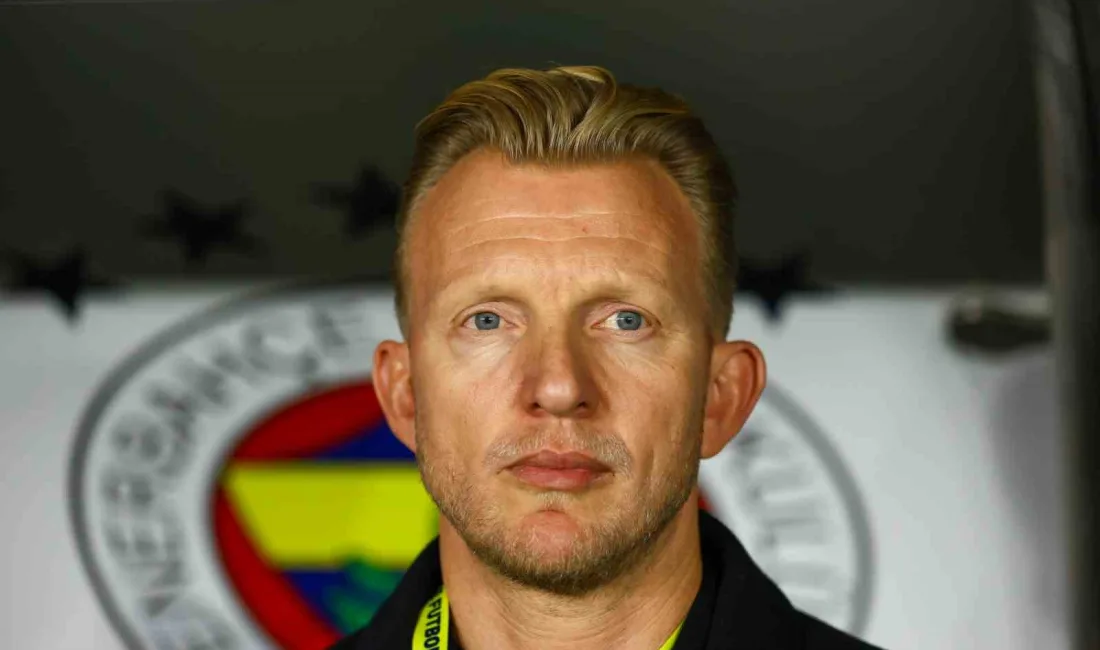 Fenerbahçe Teknik Sorumlusu Dirk Kuyt, Galatasaray derbisinin 11’ine göre 1’i