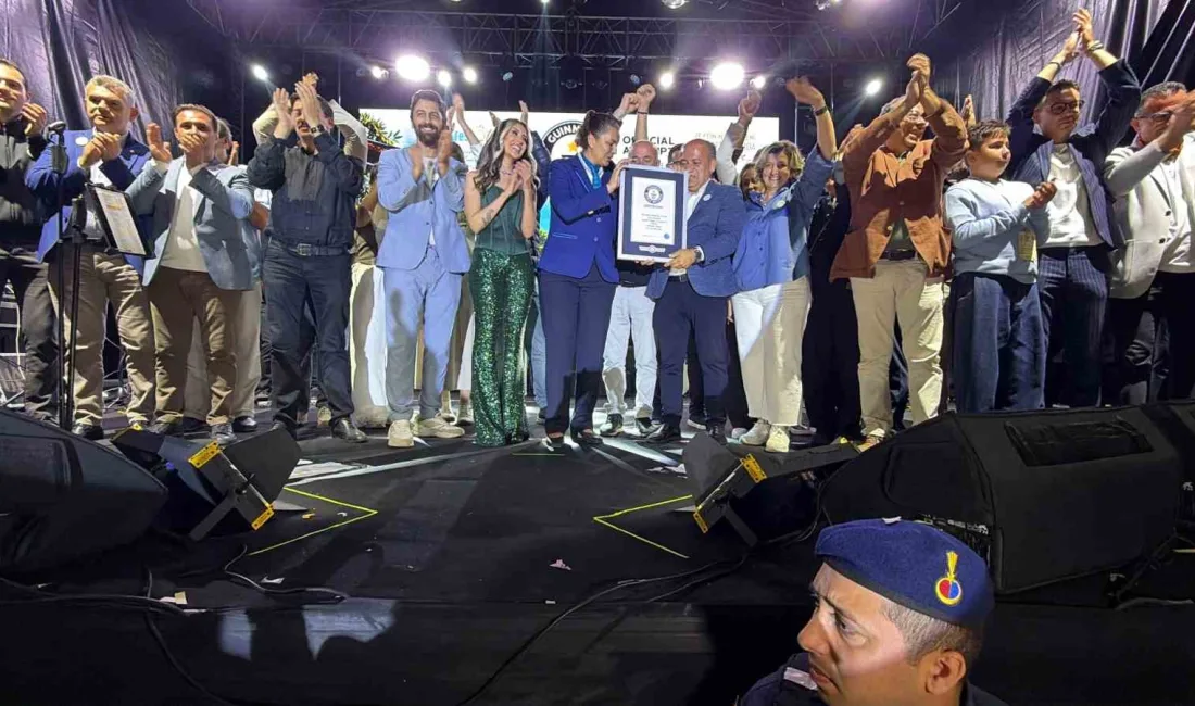 Balıkesir’in Edremit ilçesinde düzenlenen 3. Edremit Zeytinyağı Tadım Festivali’nde (FestOlive)