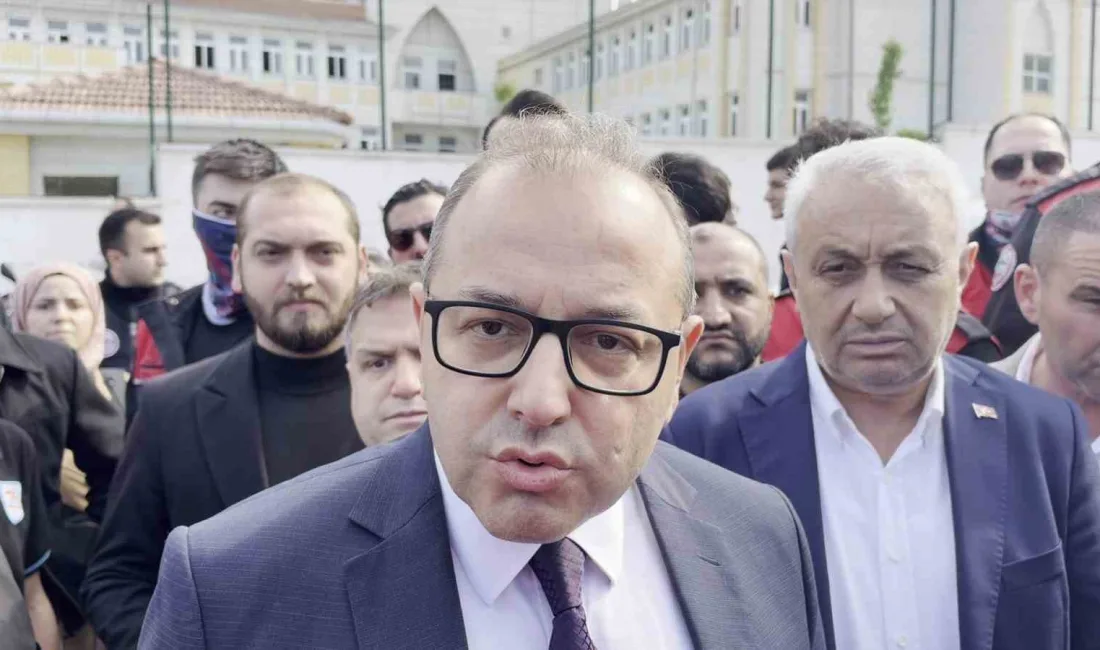 Esenyurt Sezai Karakoç Anadolu Lisesi’nde öğrenciler arasında çıkan tartışmada 2