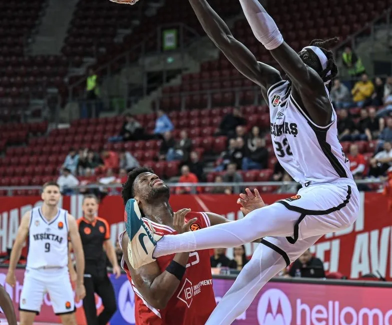 Beşiktaş, Euroleague 5. hafta maçında deplasmanda Hapoel Tel Aviv’e 100-82
