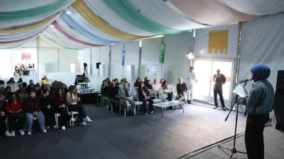 Bağcılar Belediyesi’nin düzenlediği “Genç Kalemler Atölyesi” kursunu tamamlayan öğrenciler, Bağcılar