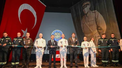 Kocaeli’de Gölcük Tersanesi Komutanlığının 100’üncü kuruluş yıl dönümü törenle kutlanırken,