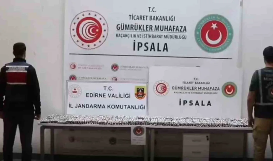 Edirne’de İpsala Gümrük Kapısı’ndan Türkiye’ye giriş yapmak isteyen kamyonette, ön