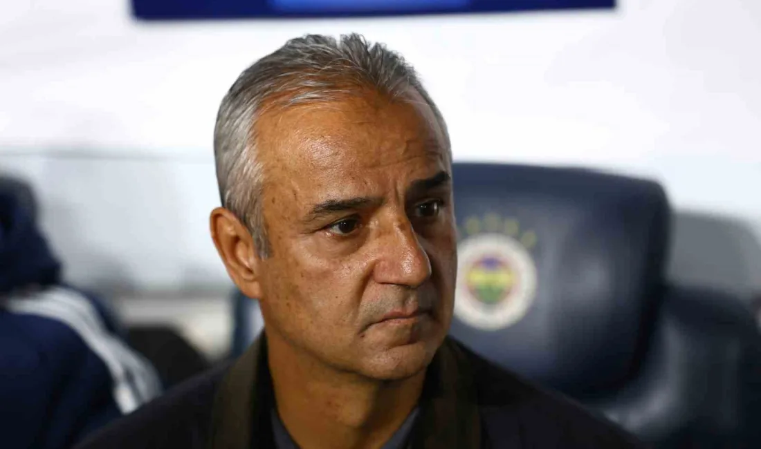 Fenerbahçe Teknik Direktörü İsmail Kartal, sarı-lacivertlilerin başında Galatasaray’a karşı oynadığı