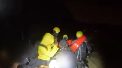İstanbul’da etkili olan şiddetli sağanak nedeniyle ev, iş yeri ve