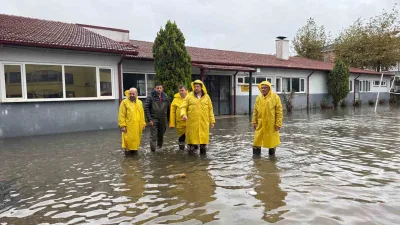 Sakarya’nın Karasu ilçesinde etkili olan sel ve sağanak yağışların ardından