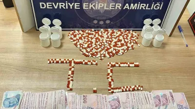 Edirne’nin Keşan ilçesinde, İlçe Emniyet Müdürlüğü ekipleri bir araçta 413