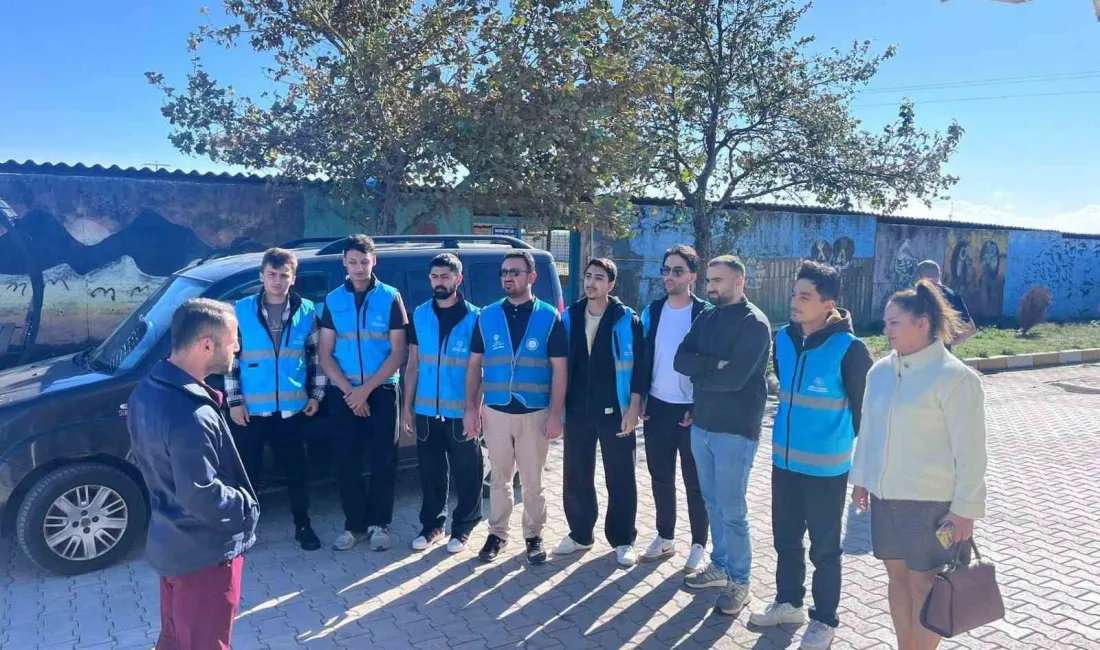 Kuşcenneti KYK Yurdu öğrencileri, hayvanları koruma günü kapsamında hayvan barınağını