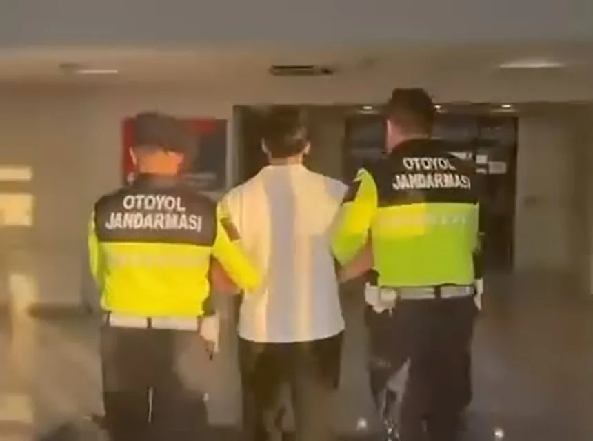 İstanbul Arnavutköy’de Kuzey Marmara Otoyolu üzerinde saatte 232 kilometre hızla
