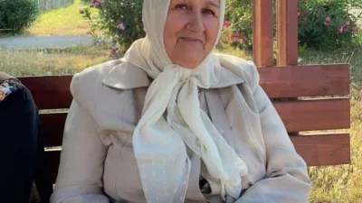 Manisa’nın Akhisar ilçesinde tur otobüsü ile çekicinin çarpışması sonucu hayatını
