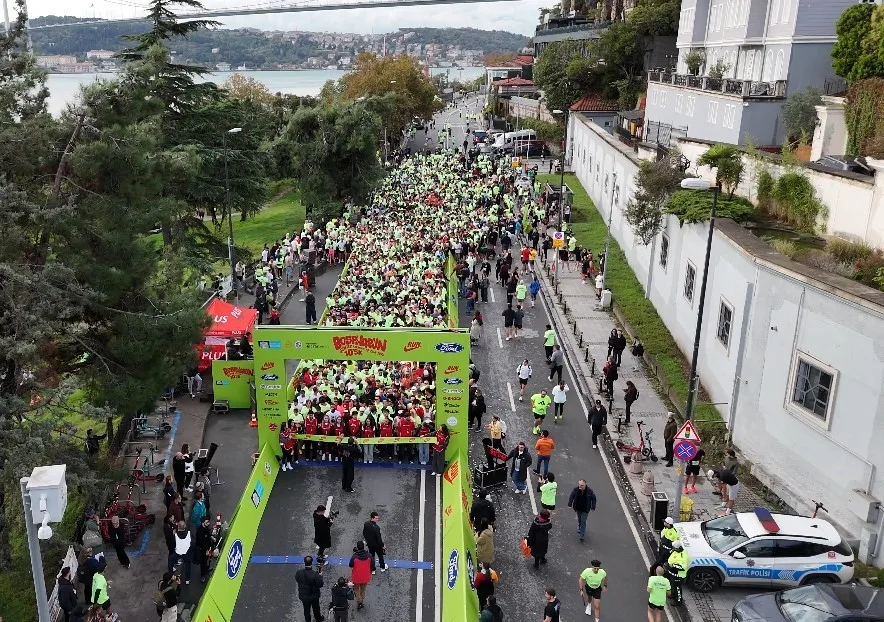 Medicana’nın sağlık sponsoru olduğu Bosphorun Quarter Marathon’da uzman hekimler, meme