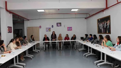 Nilüfer’de 26 Ekim Kadın Muhtarlar Günü dolayısıyla düzenlenen etkinlikte kadın