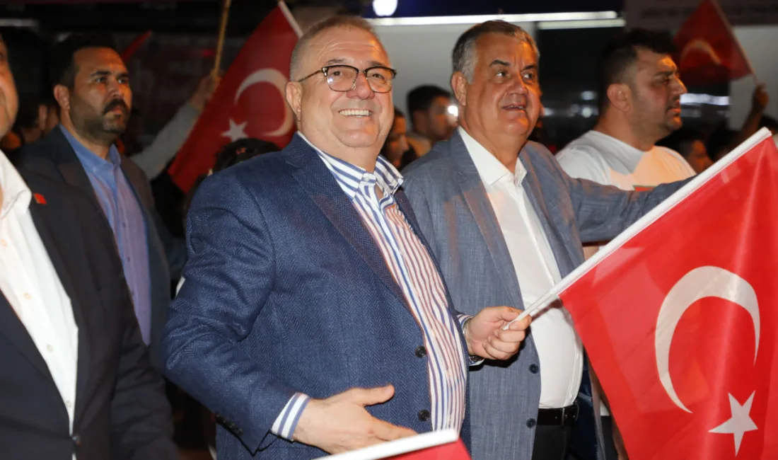 Edremit Belediye Başkanı Mehmet Ertaş, Cumhuriyet’in ilanının 103. yıl dönümü