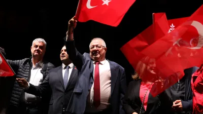 Edremit Belediyesi, Cumhuriyetimizin 103. kuruluş yıl dönümünü büyük bir coşkuyla
