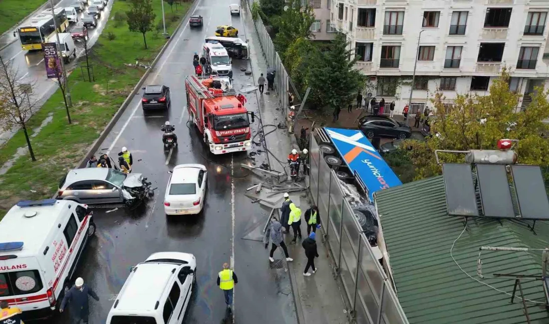 Sultangazi ilçesinde kargo firması tırı, kontrolden çıkarak karşı şeride geçip
