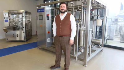 STK Makina Yönetim Kurulu Başkanı Sabri Tecelli, süt ürünleri üretiminde