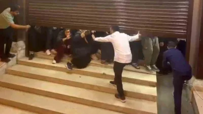 Tekirdağ’ın Süleymanpaşa ilçesinde yeni açılan züccaciye mağazasının indirim kampanyasını duyan