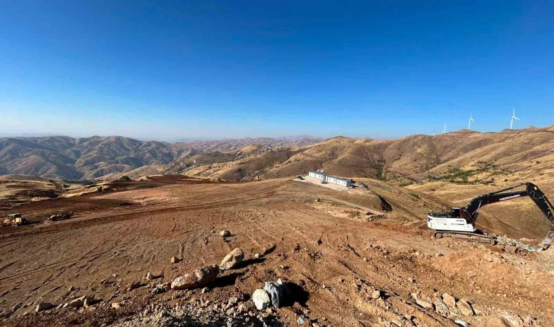 Ümraniye Belediyesi, Elazığ’ın Maden ilçesinde yapımına başladığı Güneş Enerjisi Santrali