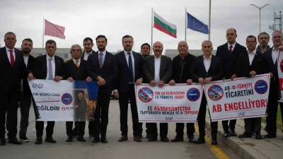 Uluslararası Nakliyeciler Derneği (UND) Yönetim Kurulu Başkanı Şerafettin Aras, uluslararası