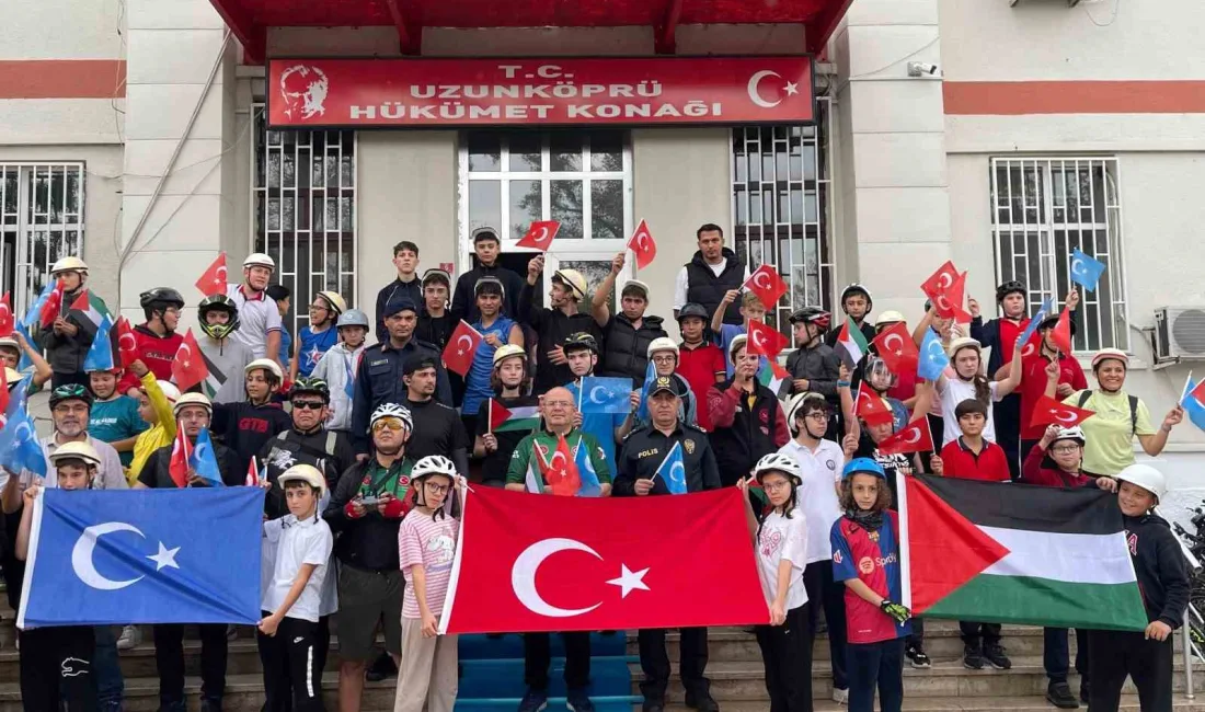 Edirne’nin Uzunköprü ilçesinde, Gazze ve Doğu Türkistan’da yaşanan insanlık dramlarına