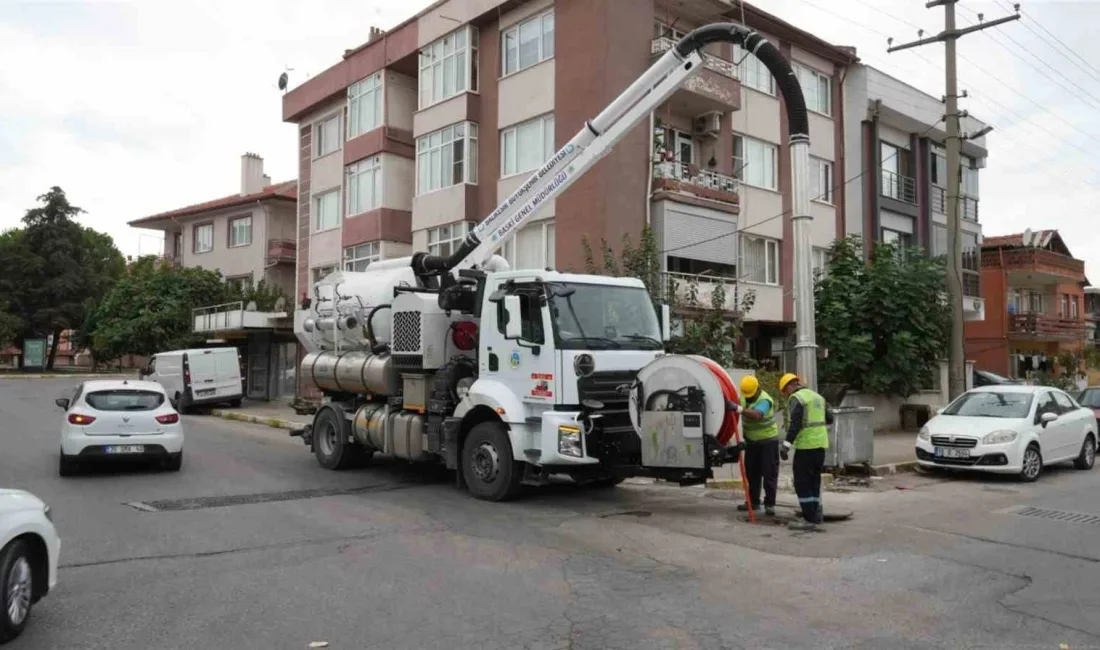 Kentin altyapısını güçlendirmek amacıyla yatırımlarını sürdüren Balıkesir Büyükşehir Belediye Başkanı