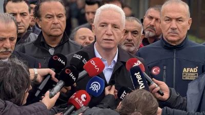 İstanbul Valisi Davut Gül, sel baskınlarında 3 vatandaşın hayatını kaybettiğini,